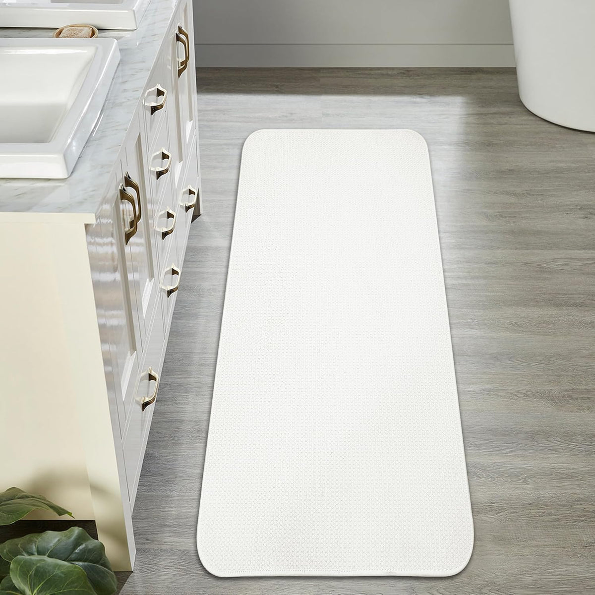 Bath Mat,Ultra Thin Bathroom Runner Rugs,Large Bath Mats for Bathroom,Quick Dry,Non-Slip,Machine Washable,Low Pile,Bath Rug,Shower Outside,Sink,Home Decor Accessories.White,1'9"x3'11"(21x47inch)