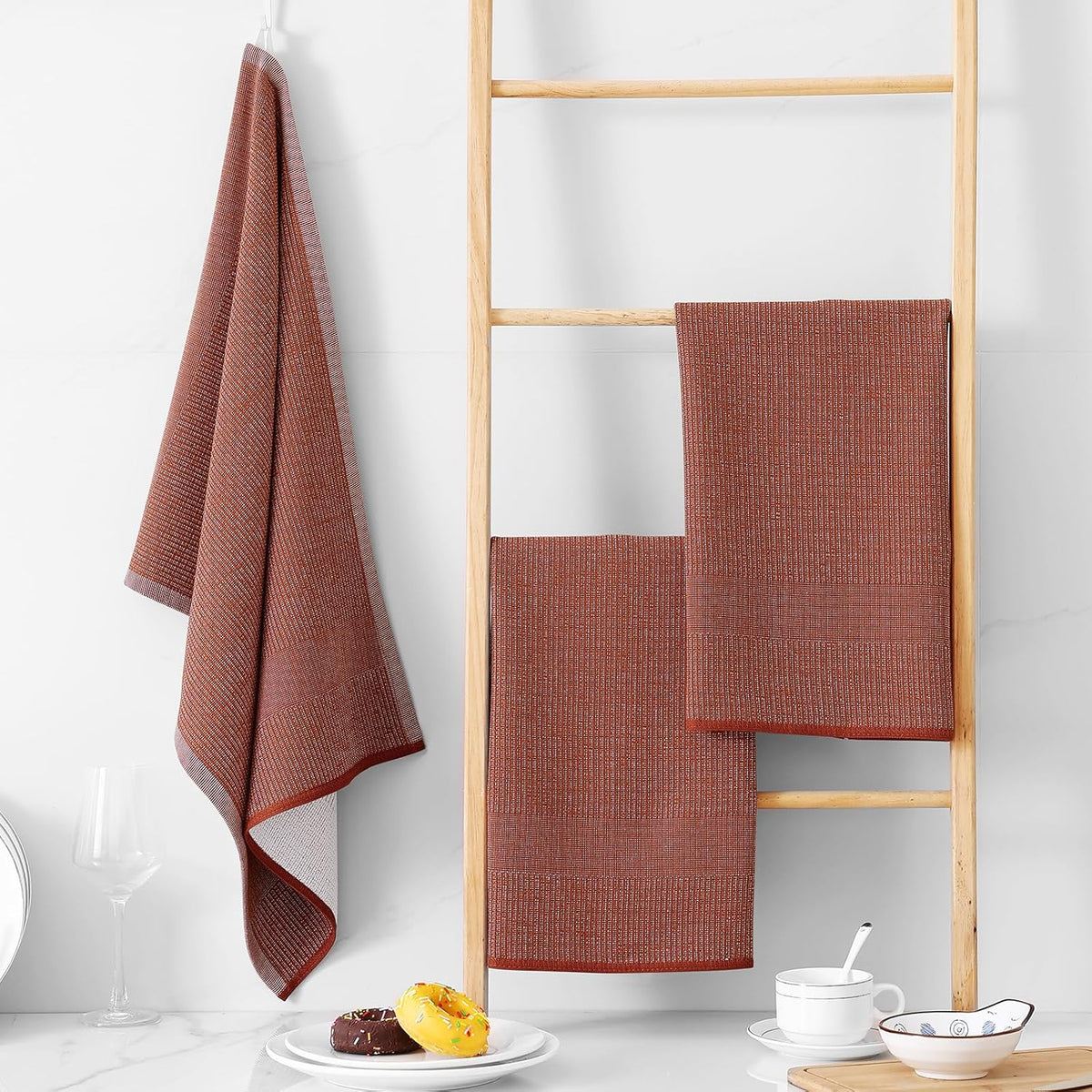 Homaxy Premium Kitchen Towels(18”x 28”, 12 Pack), Large Cotton Kitchen Hand Towels, Flat and Terry Dish Towels, 380 GSM Highly Absorbent Tea Towel Set with Hanging Loop, Rust