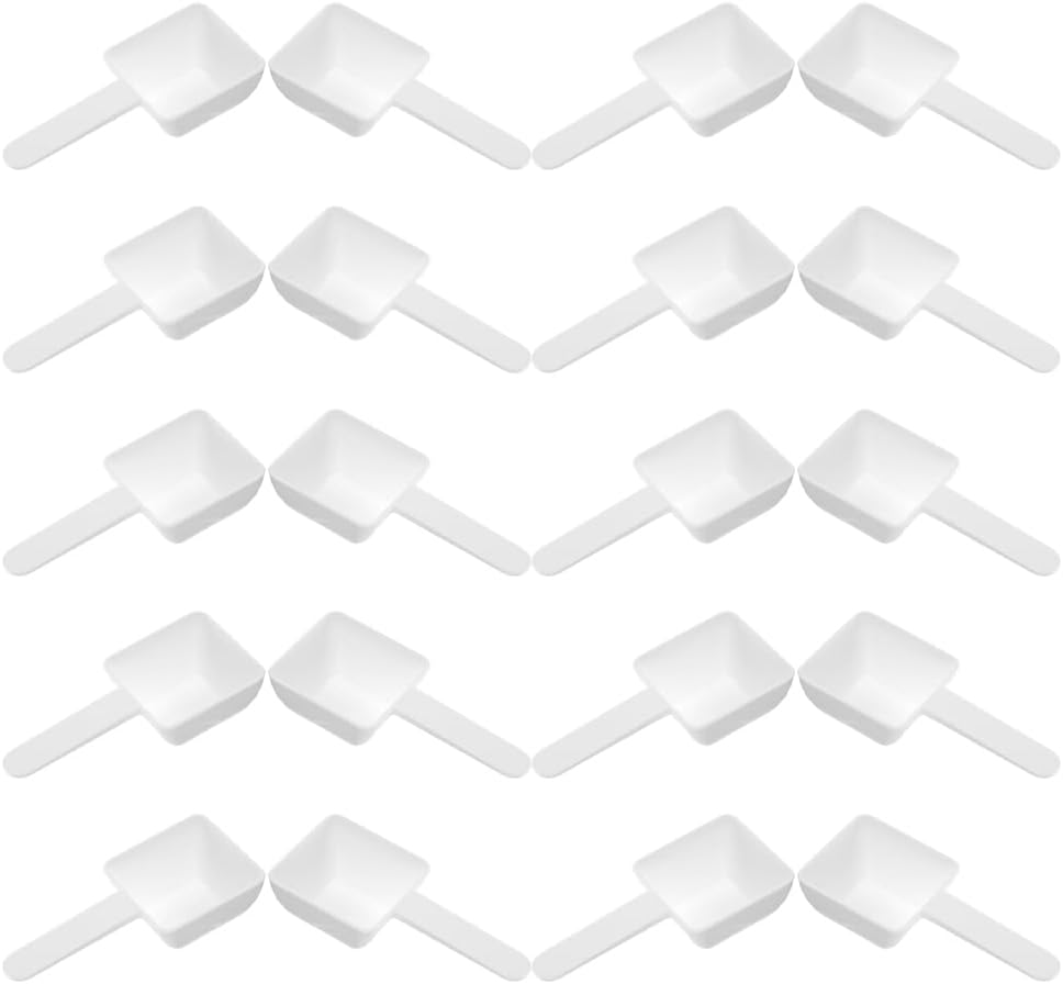 VOSAREA 30pcs Plastic Measuring Spoons Laundry Powder Small Scoops for Home Use Reusable and Portable Scooper for Powders (3.73X1.77X0.98 Inch)