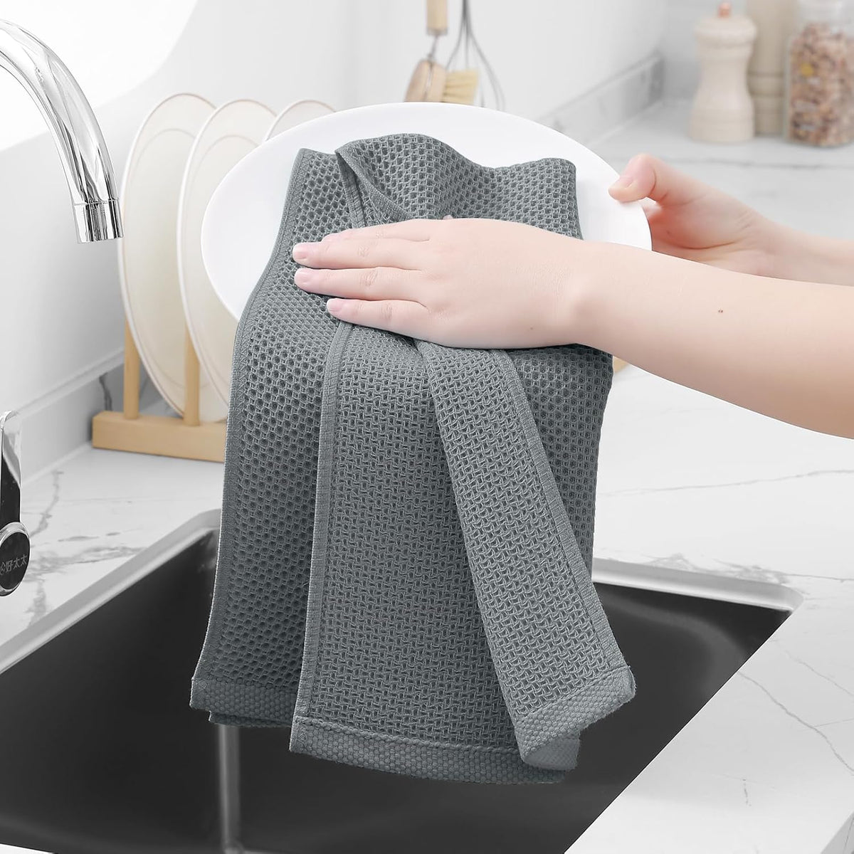 Homaxy 100% Cotton Waffle Weave Kitchen Dish Towels, Ultra Soft Absorbent Quick Drying Cleaning Towel, 13 x 28 Inches, 12-Pack, Grey