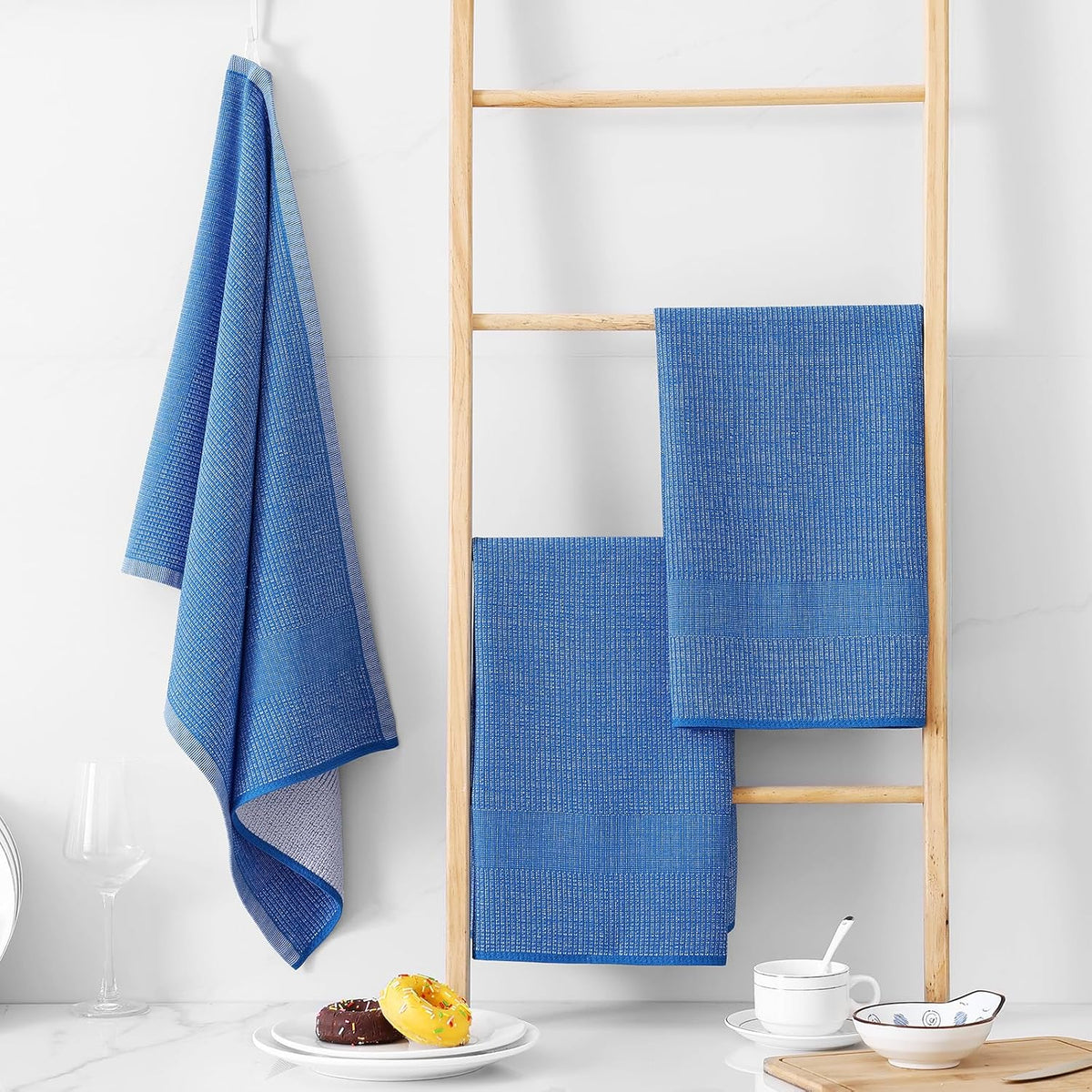 Homaxy Premium Kitchen Towels(18”x 28”, 12 Pack), Large Cotton Kitchen Hand Towels, Flat and Terry Dish Towels, 380 GSM Highly Absorbent Tea Towel Set with Hanging Loop, Blueberry
