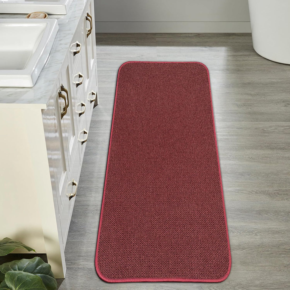 Bath Mat,Ultra Thin Bathroom Runner Rugs,Large Bath Mats for Bathroom,Quick Dry,Non-Slip,Machine Washable,Low Pile,Bath Rug,Shower Outside,Sink,Home Decor Accessories.Red,1'5"x4'11"（17x59inch）